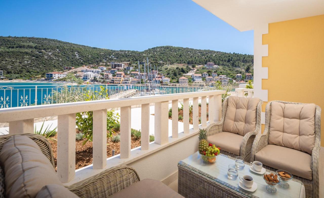 Apartments Villa Maracella Marina Eksteriør billede